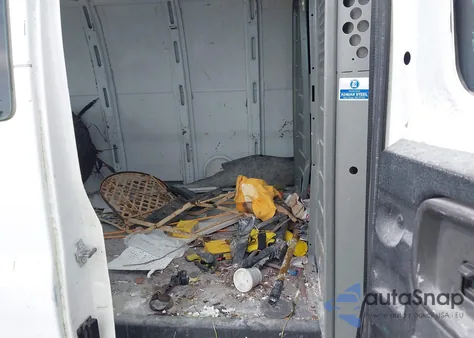 2011 Chevrolet Express 2500 Work Van from USA, damaged, VIN 1GCWGFCA6B1147546